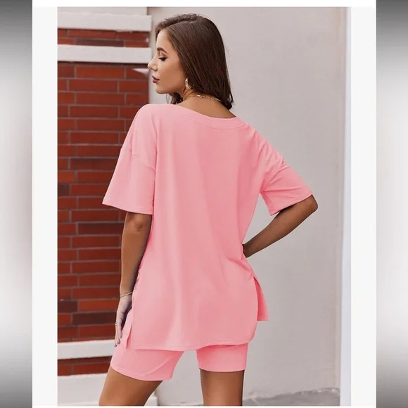 Ekouaer (Amazon) Oversized Tee and Biker Shorts Loungewear Set in Orange Pink - Picture 4 of 13
